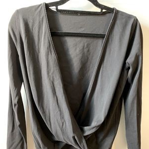 Lululemon cross over long sleeve
